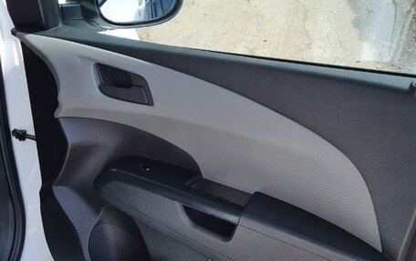 Chevrolet Aveo III, 2015 год, 720 000 рублей, 15 фотография