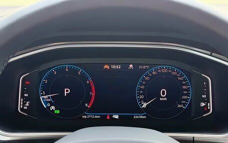 Volkswagen T-Roc I, 2023 год, 1 850 000 рублей, 17 фотография