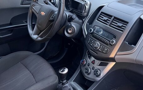 Chevrolet Aveo III, 2014 год, 685 000 рублей, 3 фотография