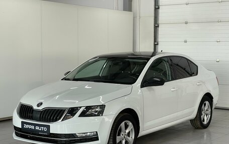 Skoda Octavia, 2019 год, 1 999 000 рублей, 3 фотография