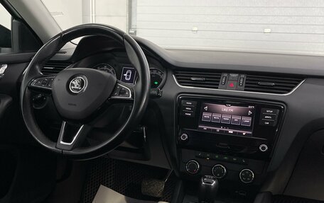 Skoda Octavia, 2019 год, 1 999 000 рублей, 11 фотография