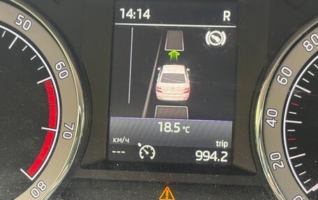 Skoda Octavia, 2018 год, 1 900 000 рублей, 10 фотография