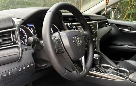 Toyota Camry, 2019 год, 2 550 000 рублей, 7 фотография
