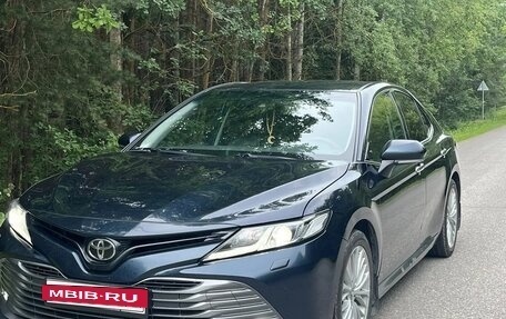 Toyota Camry, 2019 год, 2 550 000 рублей, 2 фотография