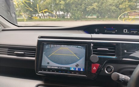 Honda Stepwgn IV, 2016 год, 2 000 000 рублей, 4 фотография
