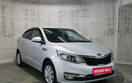 KIA Rio III рестайлинг, 2016 год, 955 000 рублей, 3 фотография