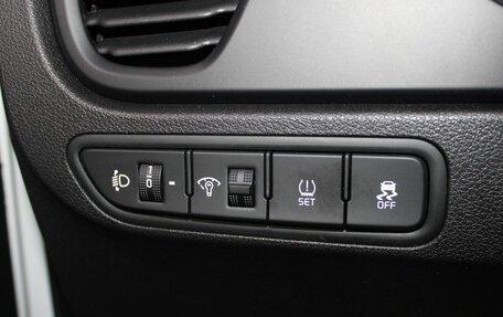 KIA Rio IV, 2021 год, 1 879 900 рублей, 12 фотография