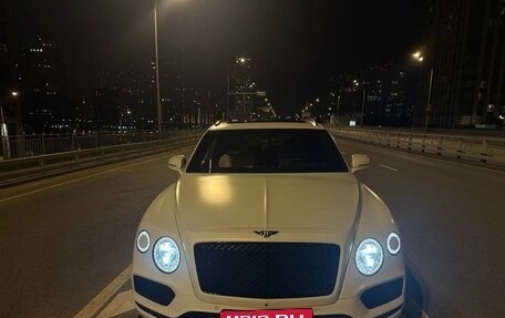 Bentley Bentayga I, 2017 год, 10 490 000 рублей, 1 фотография