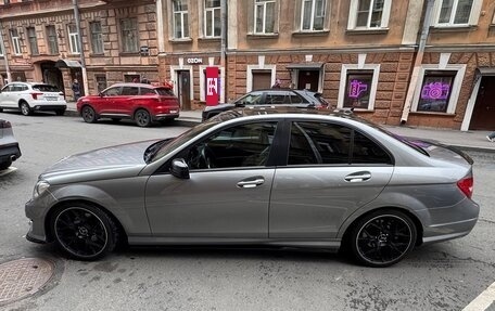Mercedes-Benz C-Класс, 2012 год, 1 300 000 рублей, 8 фотография