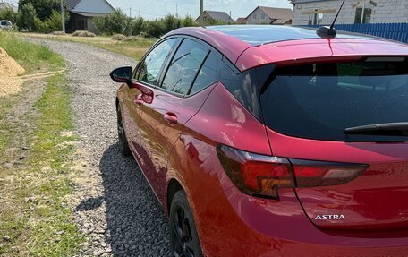 Opel Astra K, 2020 год, 1 700 000 рублей, 3 фотография