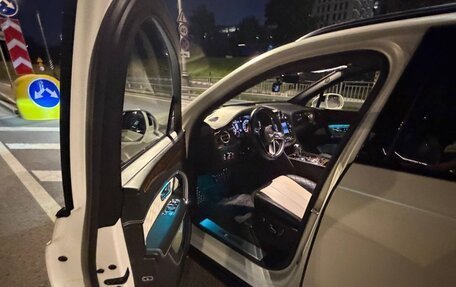 Bentley Bentayga I, 2017 год, 10 490 000 рублей, 9 фотография