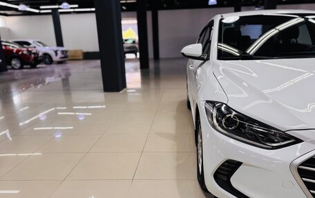 Hyundai Elantra VI рестайлинг, 2016 год, 1 140 000 рублей, 4 фотография