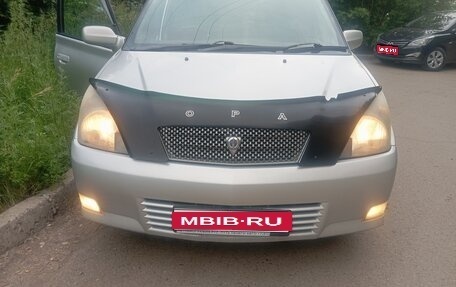 Toyota Opa I рестайлинг, 2001 год, 380 000 рублей, 1 фотография