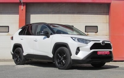 Toyota RAV4, 2021 год, 3 270 000 рублей, 1 фотография