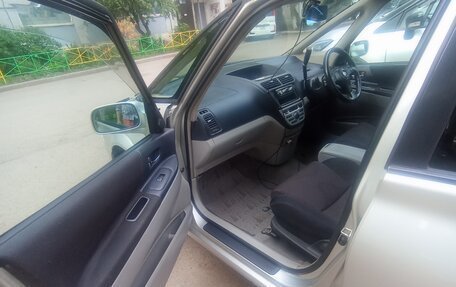 Toyota Opa I рестайлинг, 2001 год, 380 000 рублей, 19 фотография