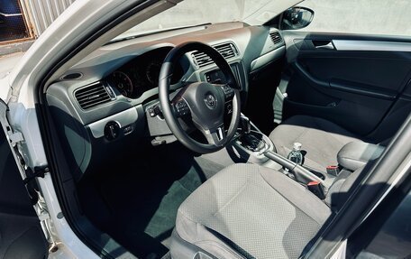 Volkswagen Jetta VI, 2012 год, 980 000 рублей, 10 фотография