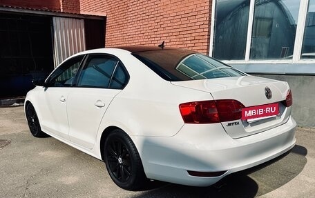 Volkswagen Jetta VI, 2012 год, 980 000 рублей, 6 фотография