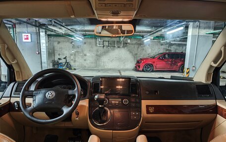 Volkswagen Multivan T5, 2006 год, 2 190 000 рублей, 12 фотография
