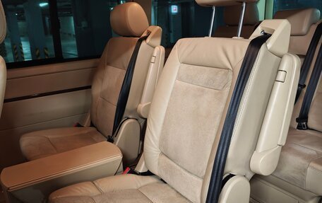 Volkswagen Multivan T5, 2006 год, 2 190 000 рублей, 18 фотография