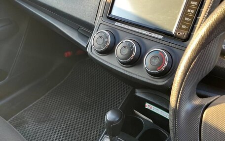 Toyota Corolla, 2017 год, 1 200 000 рублей, 9 фотография