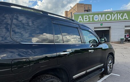 Toyota Land Cruiser 200, 2016 год, 5 300 000 рублей, 3 фотография