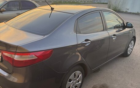 KIA Rio III рестайлинг, 2014 год, 750 000 рублей, 2 фотография
