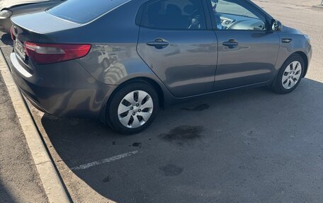 KIA Rio III рестайлинг, 2014 год, 750 000 рублей, 4 фотография