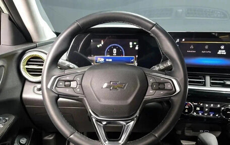 Chevrolet Trax, 2025 год, 1 510 000 рублей, 6 фотография