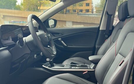 Chevrolet Tracker, 2022 год, 930 000 рублей, 7 фотография