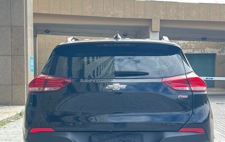 Chevrolet Tracker, 2022 год, 930 000 рублей, 5 фотография