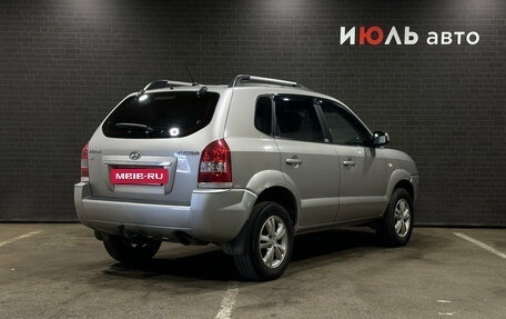 Hyundai Tucson III, 2008 год, 730 000 рублей, 2 фотография