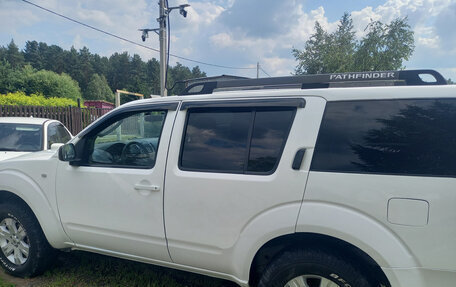 Nissan Pathfinder, 2009 год, 1 300 000 рублей, 9 фотография