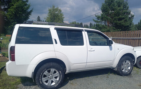 Nissan Pathfinder, 2009 год, 1 300 000 рублей, 11 фотография
