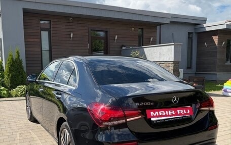 Mercedes-Benz A-Класс, 2020 год, 2 990 000 рублей, 6 фотография