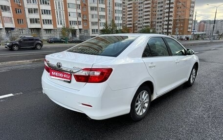 Toyota Camry, 2013 год, 1 210 000 рублей, 10 фотография
