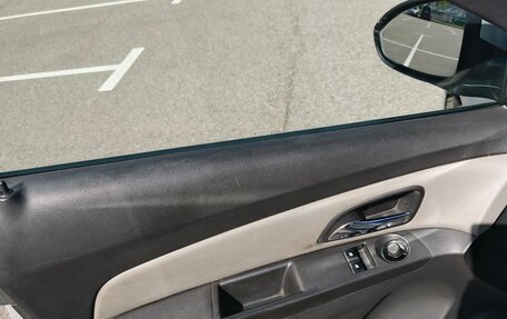 Chevrolet Cruze II, 2012 год, 800 000 рублей, 10 фотография