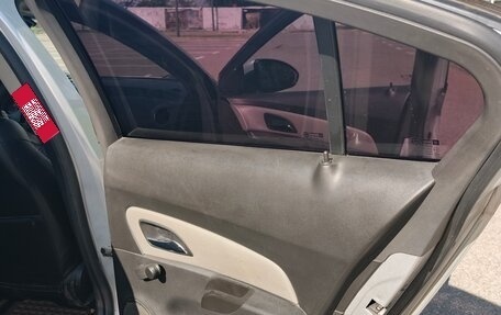 Chevrolet Cruze II, 2012 год, 800 000 рублей, 16 фотография