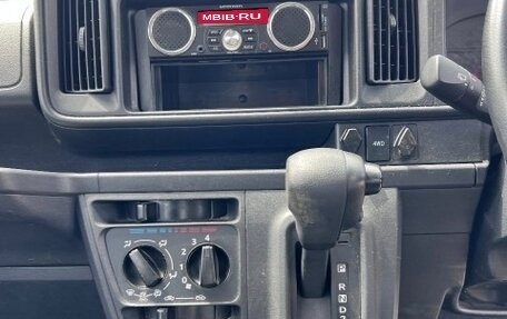 Daihatsu Hijet X, 2021 год, 1 100 000 рублей, 2 фотография