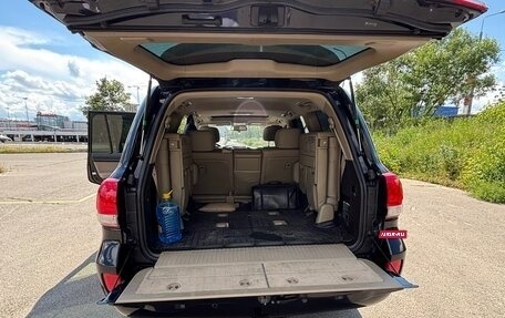 Toyota Land Cruiser 200, 2011 год, 2 950 000 рублей, 11 фотография