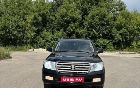 Toyota Land Cruiser 200, 2011 год, 2 950 000 рублей, 6 фотография