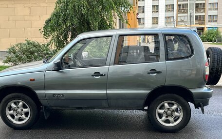 Chevrolet Niva I рестайлинг, 2004 год, 299 000 рублей, 3 фотография