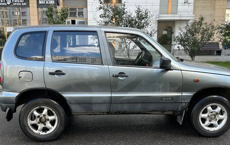 Chevrolet Niva I рестайлинг, 2004 год, 299 000 рублей, 5 фотография
