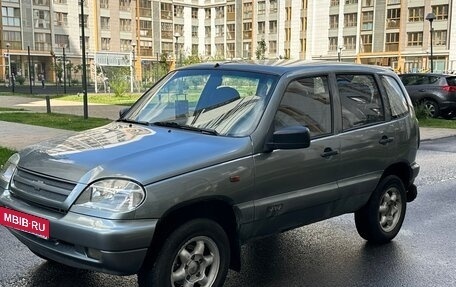 Chevrolet Niva I рестайлинг, 2004 год, 299 000 рублей, 7 фотография
