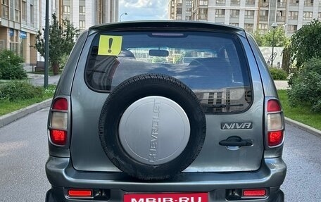Chevrolet Niva I рестайлинг, 2004 год, 299 000 рублей, 4 фотография