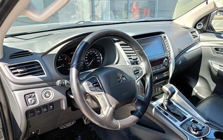 Mitsubishi Pajero Sport III рестайлинг, 2018 год, 2 789 000 рублей, 5 фотография