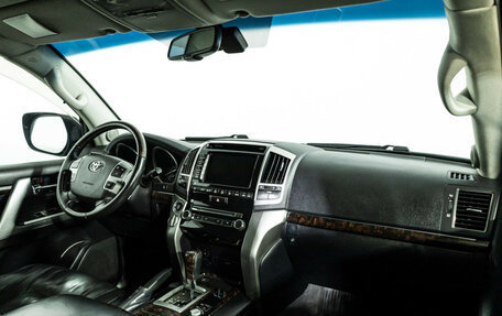 Toyota Land Cruiser 200, 2014 год, 3 145 000 рублей, 10 фотография