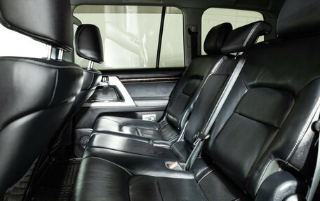 Toyota Land Cruiser 200, 2014 год, 3 145 000 рублей, 11 фотография