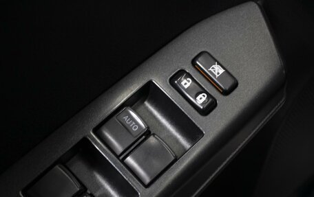 Toyota RAV4, 2017 год, 2 525 000 рублей, 18 фотография
