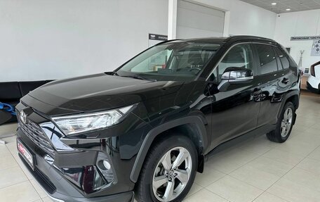 Toyota RAV4, 2020 год, 3 149 900 рублей, 2 фотография