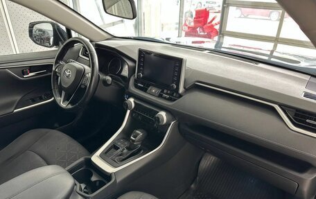 Toyota RAV4, 2020 год, 3 149 900 рублей, 10 фотография